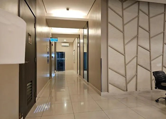 Cozynest In Avida Riala It Park T2, Pool,fast Wifi