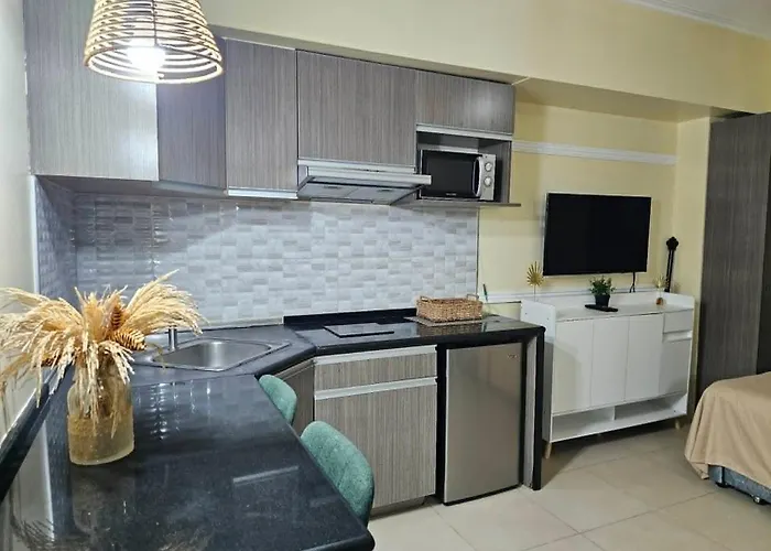 Cozynest In Avida Riala It Park T2, Pool,fast Wifi